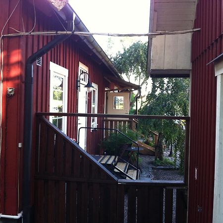 Mattisgarden Bed & Breakfast Östra Ljungby Exterior foto